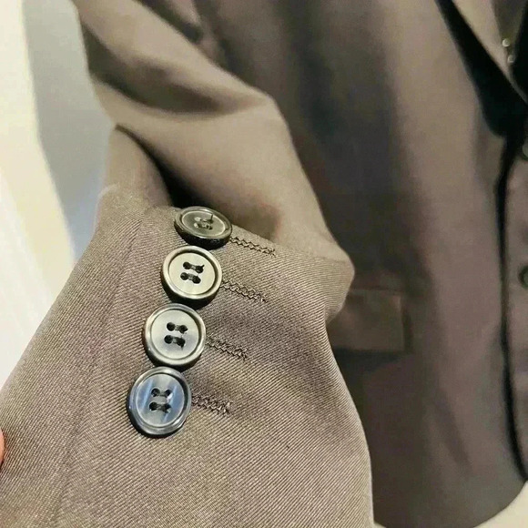 Cooper & Nelson Men's 2 Piece blazer and vest gray , size 44s‎ two button blazer - Picture 8 of 16